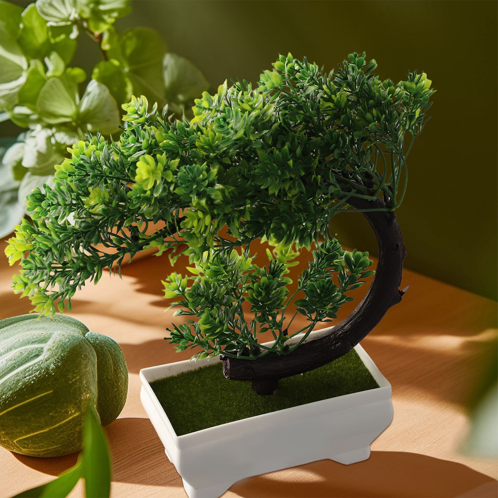 Plastieken bonsai-ornament in  - Bonsai Garden Indoor recensie en prijs